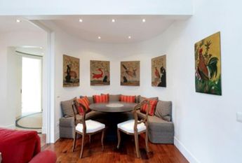 Attic-Spagna: 250mq. Duplex Penthouse located in 15th century Historical Building. Large double living room with fireplace, study, 3 bedrooms, 3 baths, spectauclar entertaining room with 360° views of antique Rome, rooftops and Cupoa’s. Ref #120