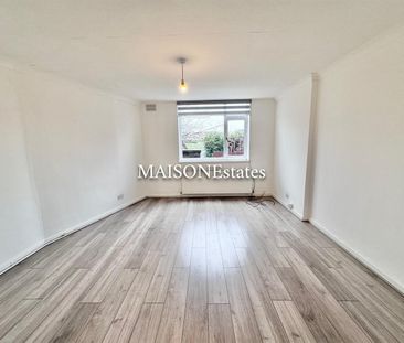 Hexworthy Avenue, STYVECHALE, Coventry, CV3 - Photo 6