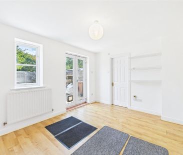 4 bedroom townhouse to rent - Photo 1