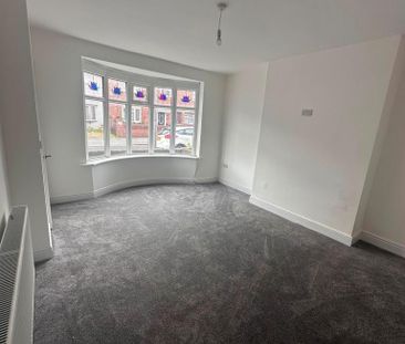 2 bedroom property to rent - Photo 2