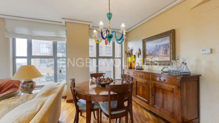 Piso de alquiler en Avinguda del Professor López Piñero, Ciutat de les Ciències i de les Arts - Justicia - Photo 2