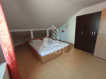 Casa pe 2 nivele cu curte proprie si terasa, garaj, Pet f... - Fotografie 3