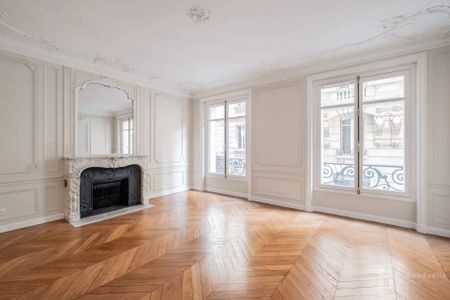 Rental Apartment Paris 7th Saint-Thomas-d'Aquin - Photo 2