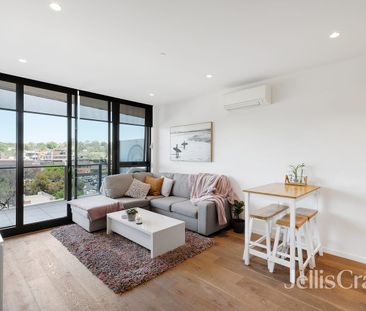 Modern Living in the Heart of Heidelberg - Photo 1