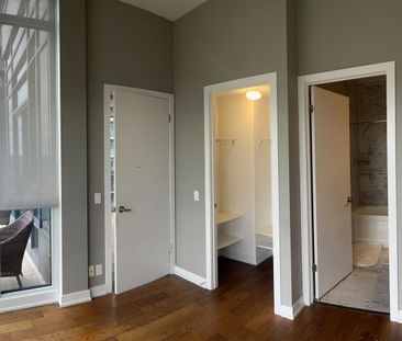 For Lease - 2212 Lake Shore Blvd W Boulevard Unit# PH05, Toronto, O... - Photo 2