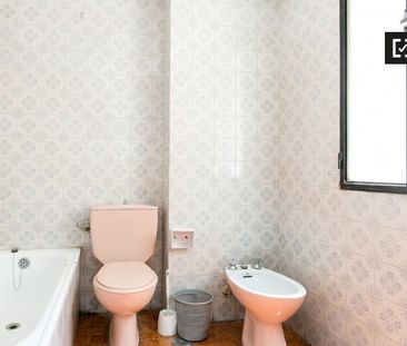 granada, Andalusia 18010 - Photo 3