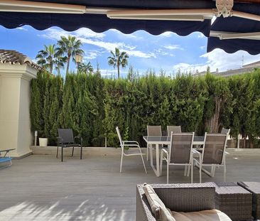 Apartment in Marbella, Costa del Sol - Photo 3