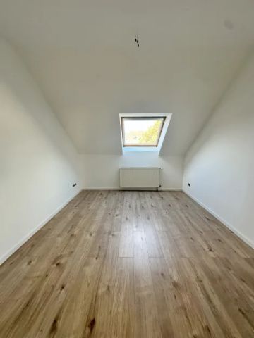 Exklusive Dachgeschosswohnung mit Charme am Mirker Bahnhof - Foto 5