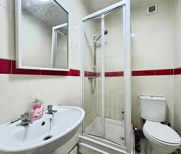 South Road, Englefield Green, Egham, Surrey, TW20 0RL - Photo 1