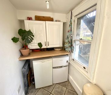 1 bedroom flat to rent - Photo 6