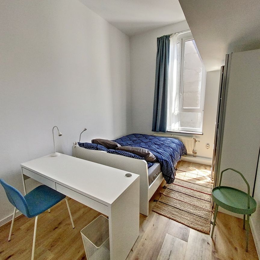 Mooie kamer (Gemeubileerd) te huur in een gedeeld appartement - Photo 1