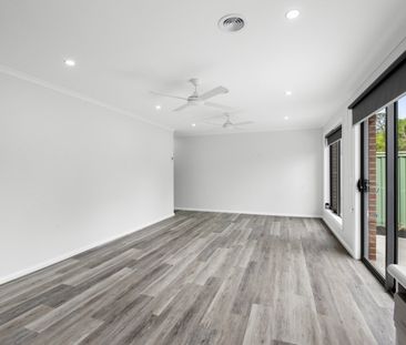 Brand New Executive Townhouse - Photo 3