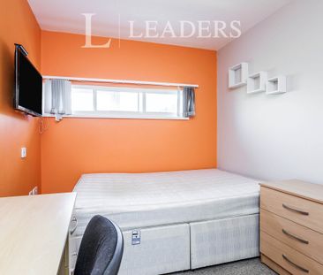 1 bedroom room to rent Guildhall Walk, Portsmouth - Photo 1