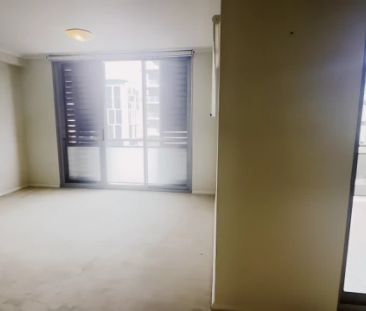 7 Bourke St, Sydney - Photo 2