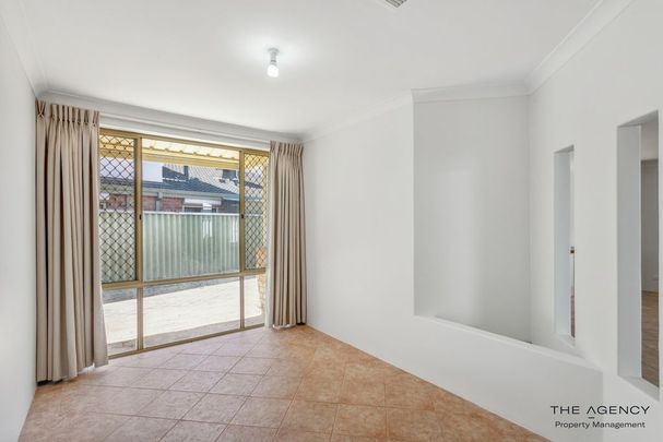 Golden Opportunity in the Willetton High School Zone! Spacious Family Home with Great Features - Photo 1