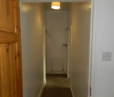 3 Bed Terraced House, Newent Lane, S10 - Photo 1