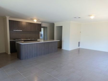 THREE BEDROOM HOME - Photo 5