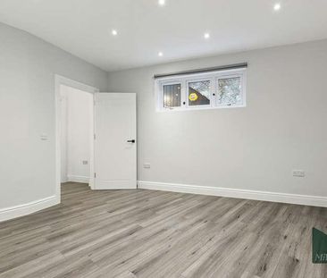 Highland Court, Cudworth Street, E1 - Photo 2