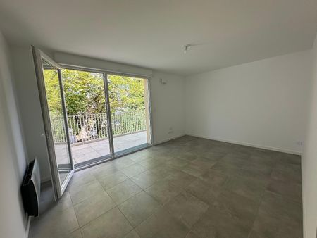 APPARTEMENT T2 48M - Photo 2
