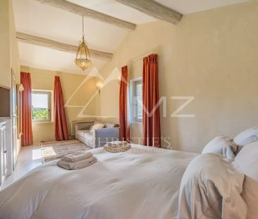 Proche Gordes - Maison de charme au cœur du village - Photo 4