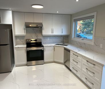 For Lease - 67 Hutcherson Square, Toronto, Ontario - Photo 6