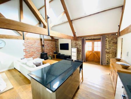 3 bedroom house to rent - Photo 2