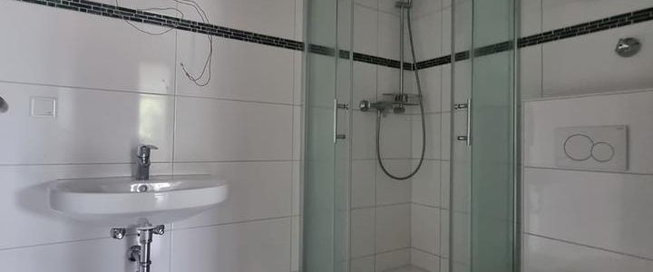 Verfügbar ab März 2026! Moderne, vollständig renovierte 2-Zimmer-Wohnung mit Balkon in ruhiger Wohnlage - Foto 1