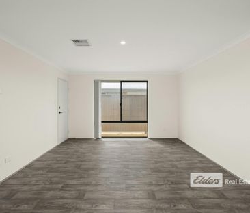 MODERN HOME, BE QUICK TO VIEW! - Photo 6