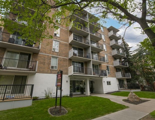 Aldrin House | 915 13 Avenue SW, Calgary - Photo 1