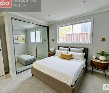 MODERN CONVENIENT LIVING - 2 BED GRANNY FLAT - Photo 3