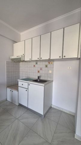Studio/Γκαρσονιέρα για ενοικίαση - Πάτρα, - Photo 3