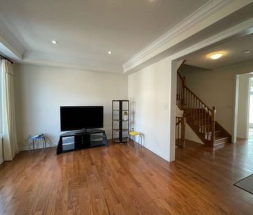 For Lease - 18 Yates Avenue, Toronto, Ontario - Photo 3