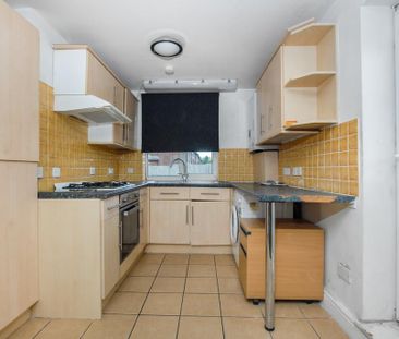 2 bedroom apartment to rent - Photo 6