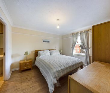 3 bedroom detached house to rent - Photo 6