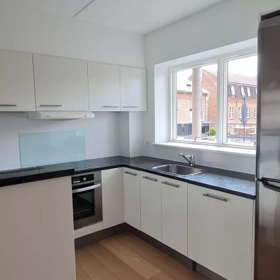 Skøn og central lejlighed i Silkeborg C - Photo 1