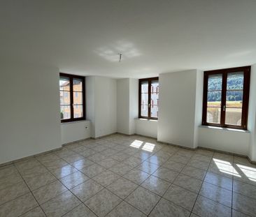 St-Imier, bel appartement de 4 pièces au 2ème étage avec ascenseur - Photo 2