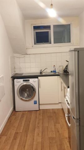 1 bedroom flat to rent - Photo 5