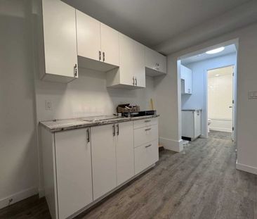 15 Theresa Crescent, Unit 12, Kingston ON - Photo 3