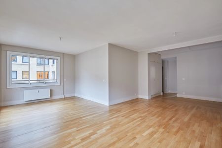 Location appartement, Paris 16ème (75016), 4 pièces, 125 m², ref 85587721 - Photo 4