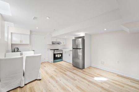 For Lease - 904 Somerville Terrace, Milton, Ontario - Photo 5