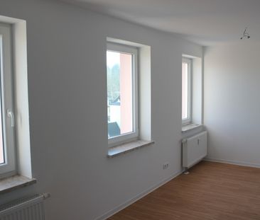 Gemütliche Dachgeschoss-Wohnung - Photo 1