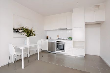 1Bedrooms, 1Bathrooms - Photo 3