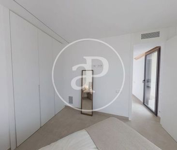 Luxury penthouse for rent in Valencia - Photo 3