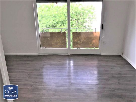 Location Appartement 1 pièce 27m² CLERMONT FERRAND 63000 - Photo 1