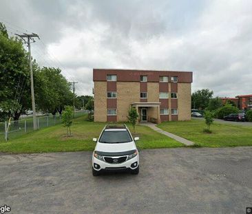 1 CH - 1 SDB - Saint-Césaire - $500 /mo - Photo 1