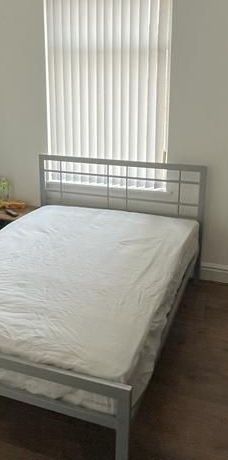 5 Bed House Share on quiet street - Photo 2