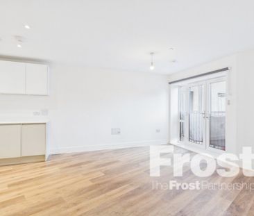 Bath Road, Slough, Berkshire,SL1 - Photo 5