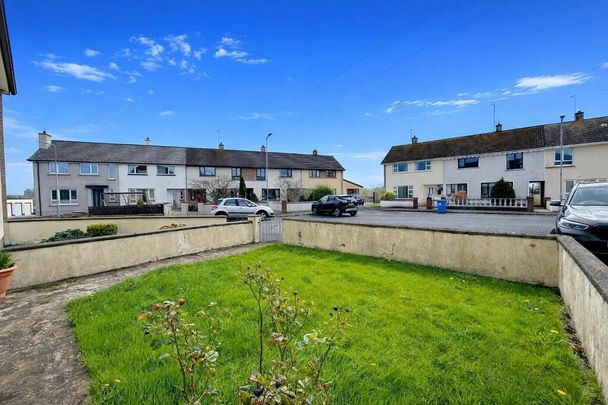 30 Dergmoney Heights, Kevlin Road, Omagh, BT78 1PJ - Photo 1