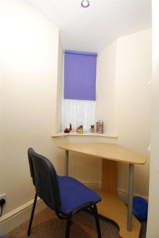 Providence Street, Plymouth - Photo 3