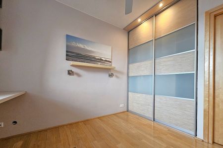 Ursynów Natolin, trzy pokoje, dwa balkony, garaż 64 m² - Photo 3